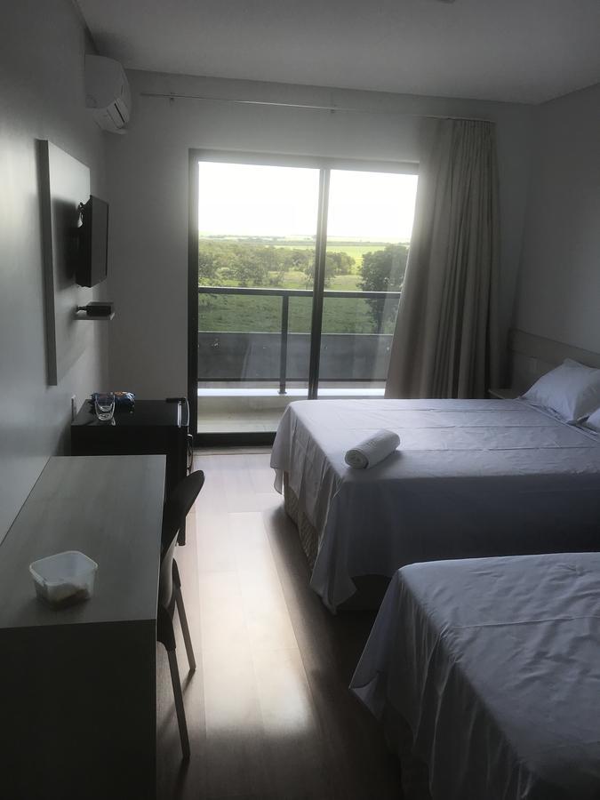 Hotel Ares Do Sertao Chapada Gaucha Bagian luar foto