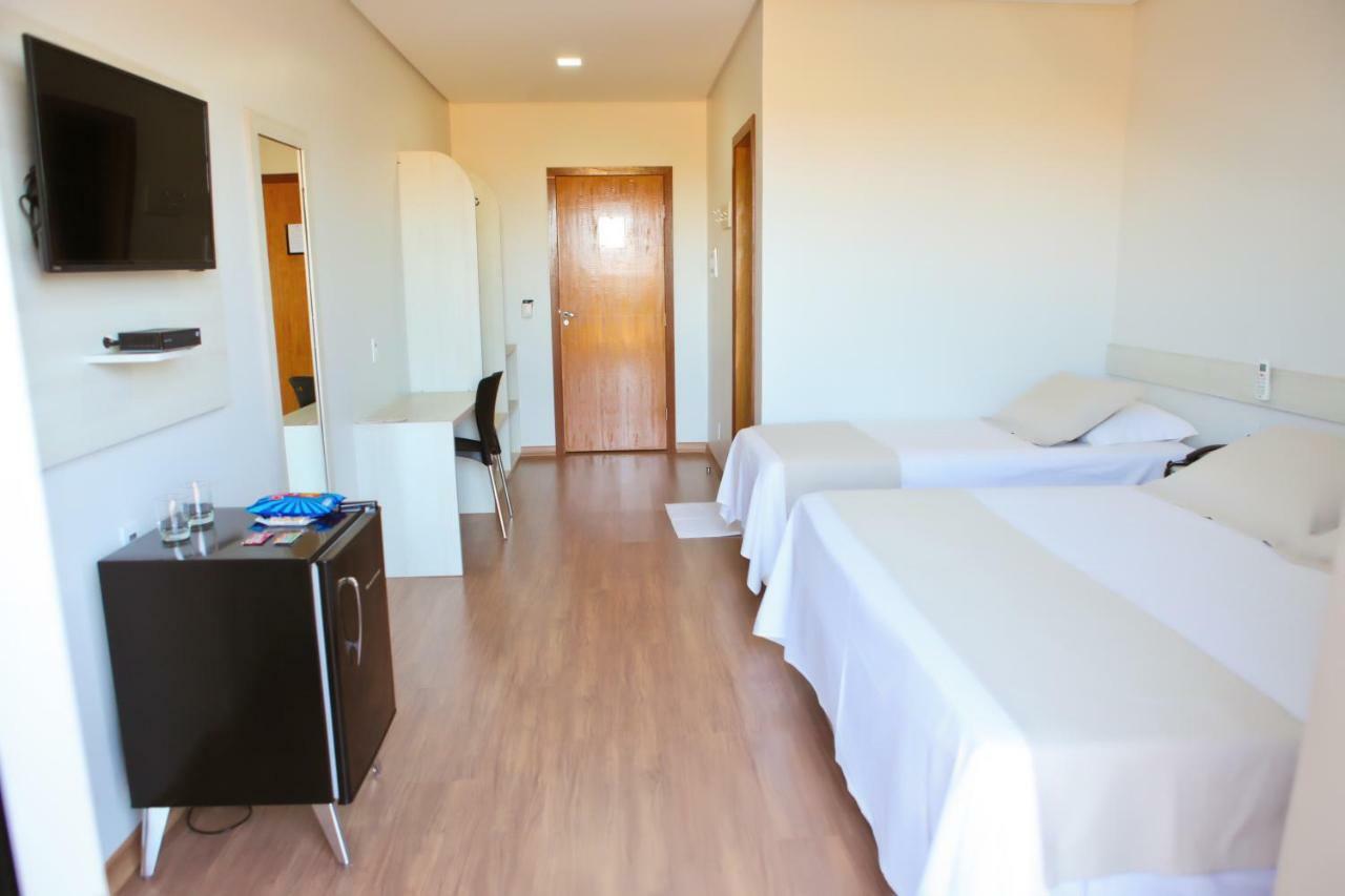 Hotel Ares Do Sertao Chapada Gaucha Bagian luar foto